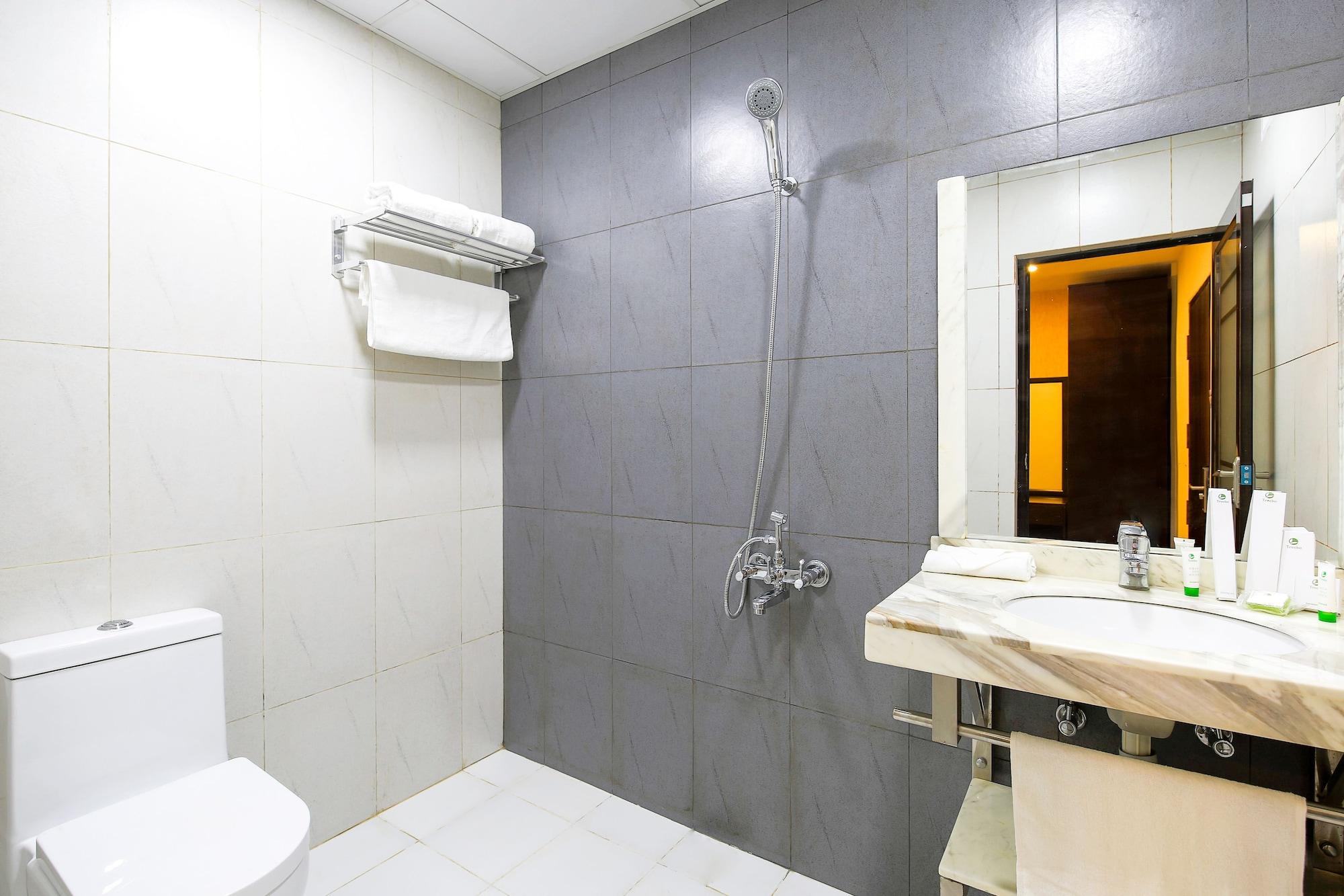 Treebo Trend Adrak Hotell Thiruvananthapuram Exteriör bild